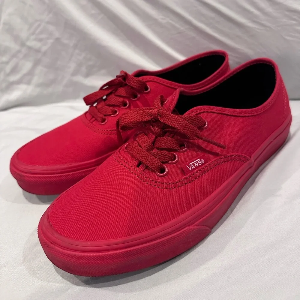 Vans sneakers sz. 7 men’s / 8.5 women’s RED